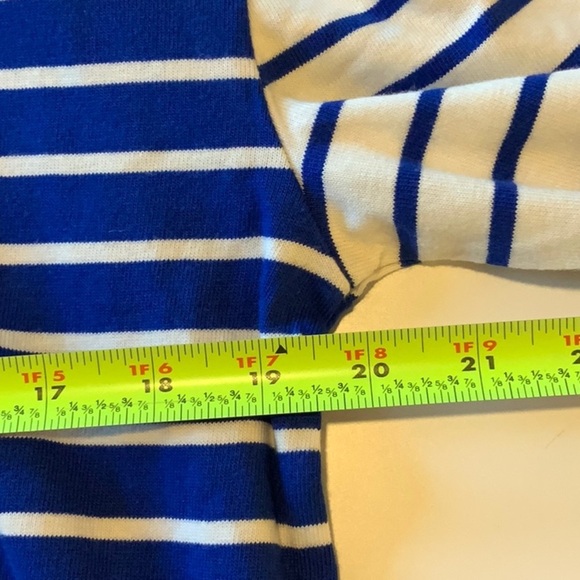 J. Crew T-shirt - Picture 3 of 5